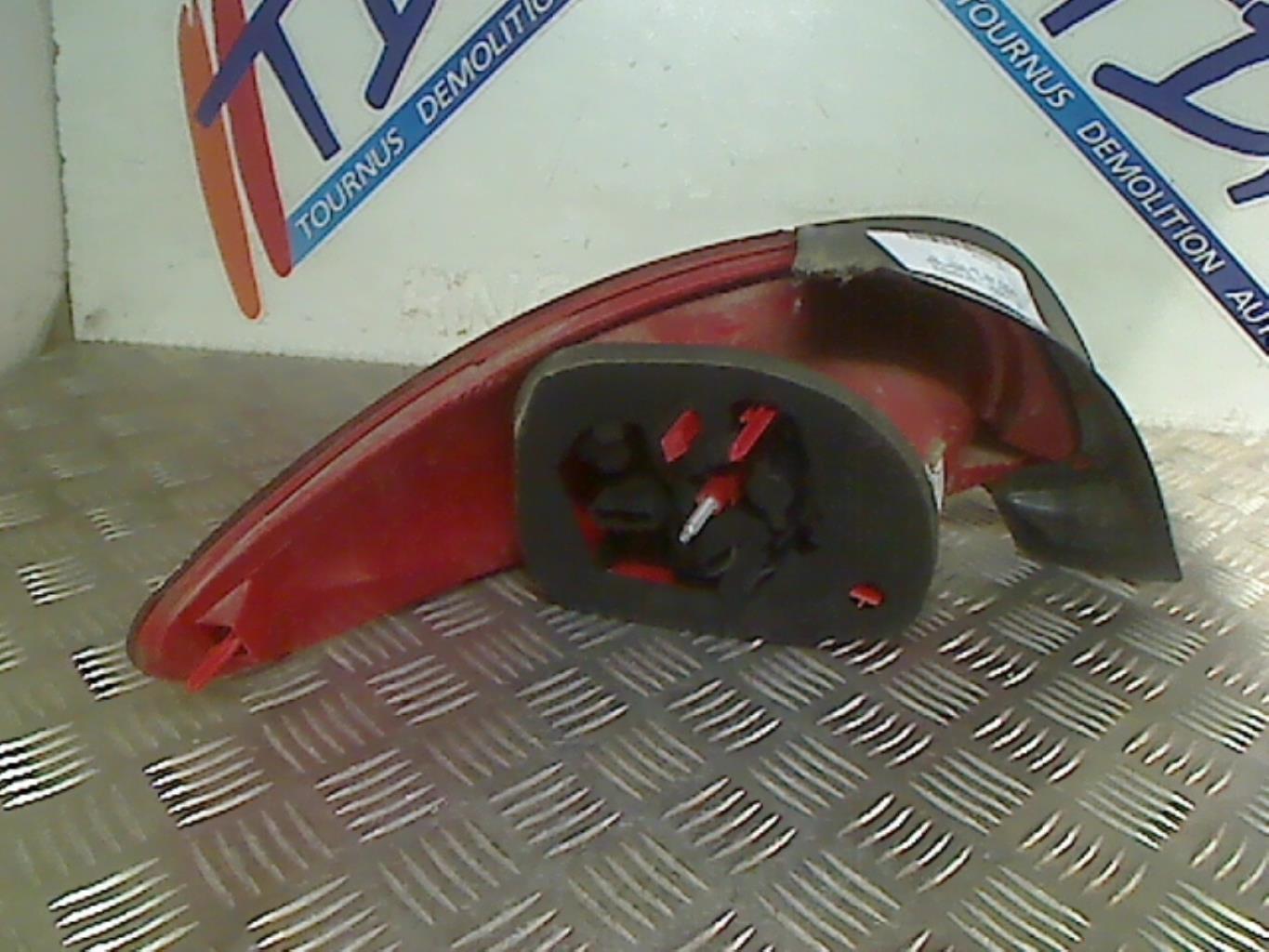 Fanale posteriore principale destro (luci) PEUGEOT 206+ Gasolina - 1