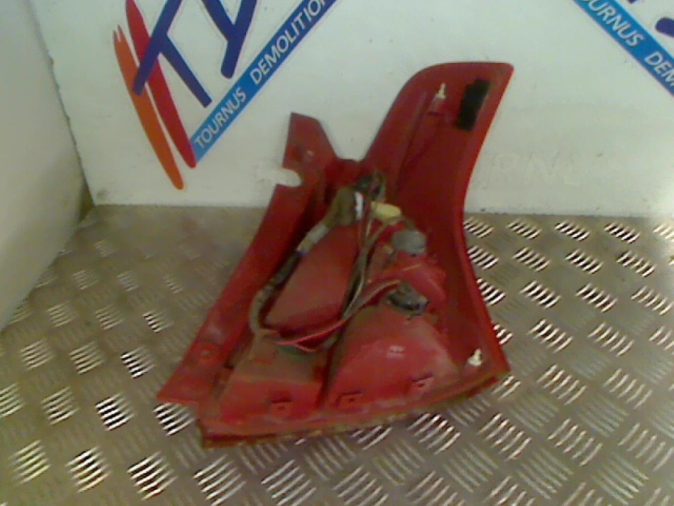 Fanale posteriore principale sinistro (luci) SUZUKI SWIFT 3 Gasolina - 1