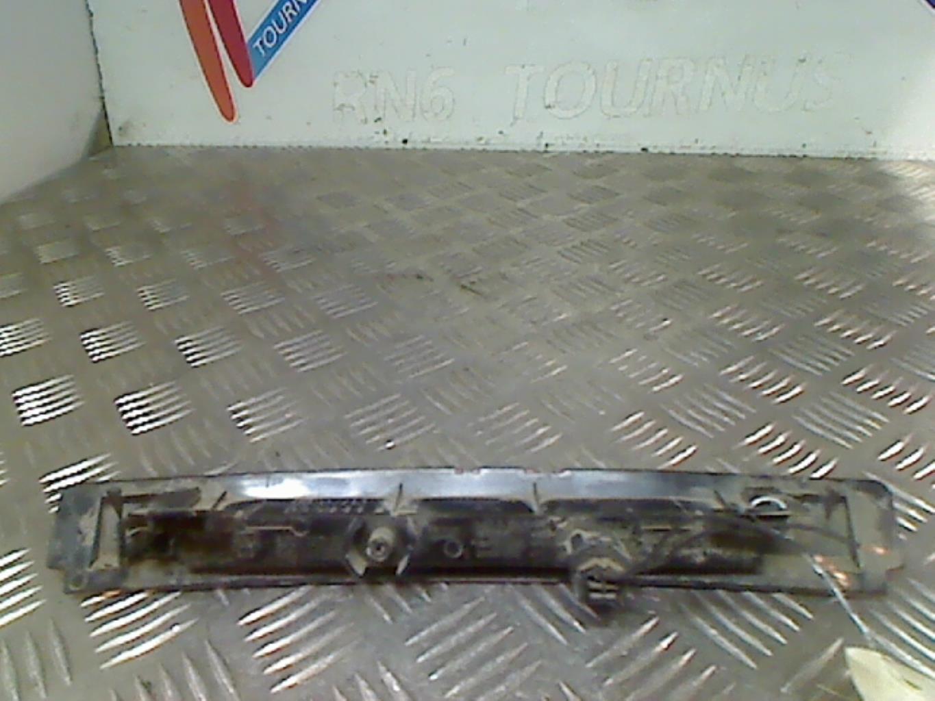 Luce stop centrale RENAULT CLIO 4 PHASE 1 BREAK Diésel - 1