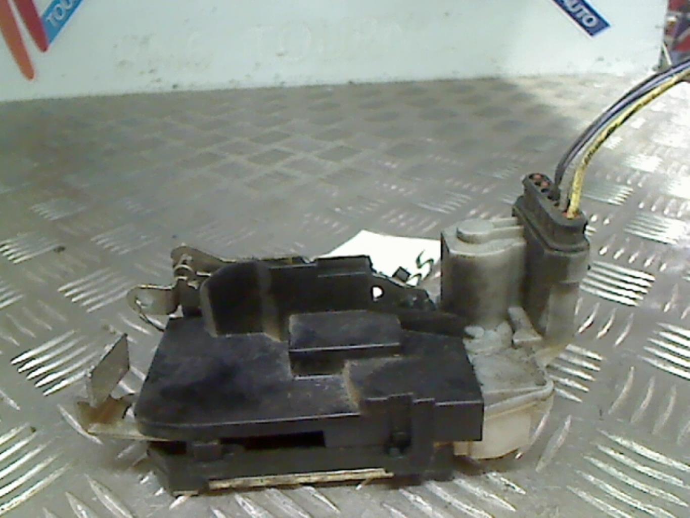 Serratura posteriore destra FIAT PUNTO 2 PHASE 1  - 1