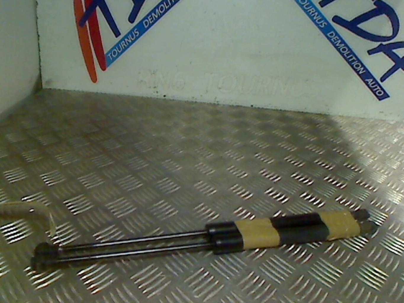 Verin de coffre RENAULT CLIO 4 PHASE 1 BREAK Diesel - 1