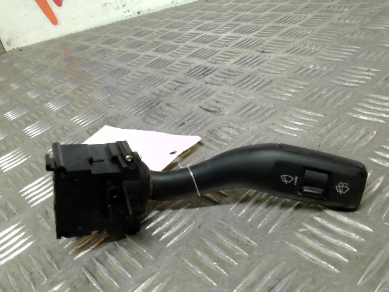 Commodo d'essuie glaces AUDI A4 2 PHASE 2  - 1