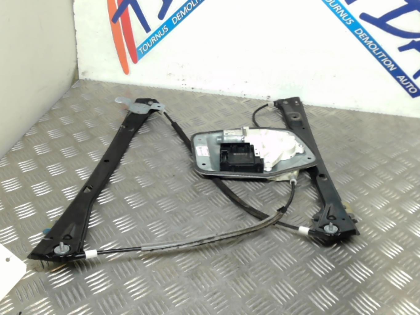 Alzacristalli elettrico anteriore destro VOLKSWAGEN GOLF 6 BREAK Diésel - 1