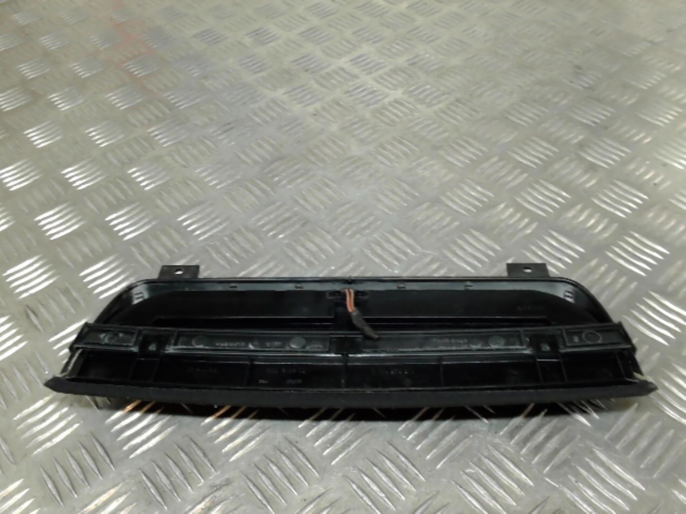 Luce stop centrale VOLKSWAGEN BORA Diésel - 1