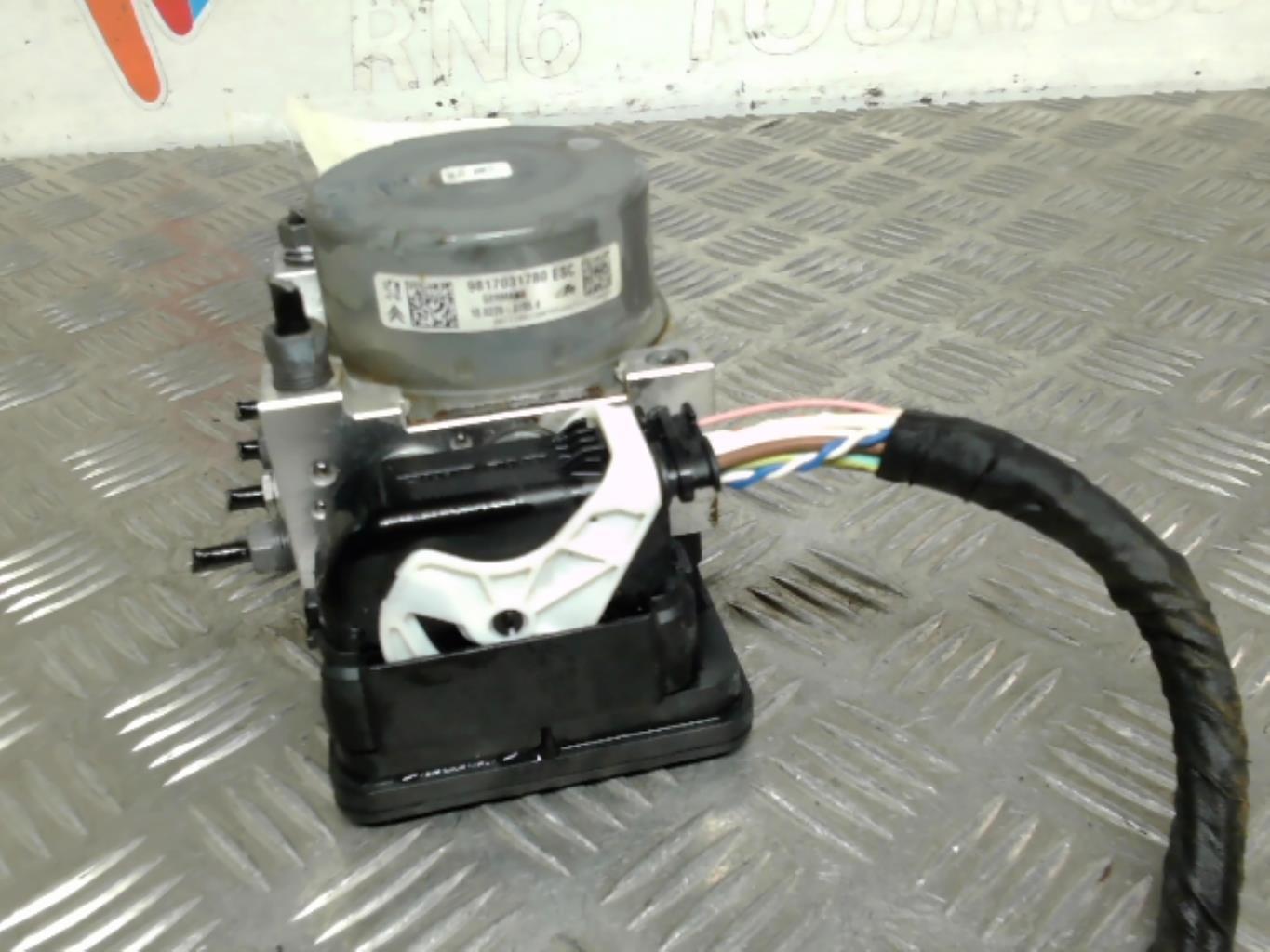 Blocco ABS (antibloccaggio freni) CITROEN C3 2 PHASE 2 Diésel - 1
