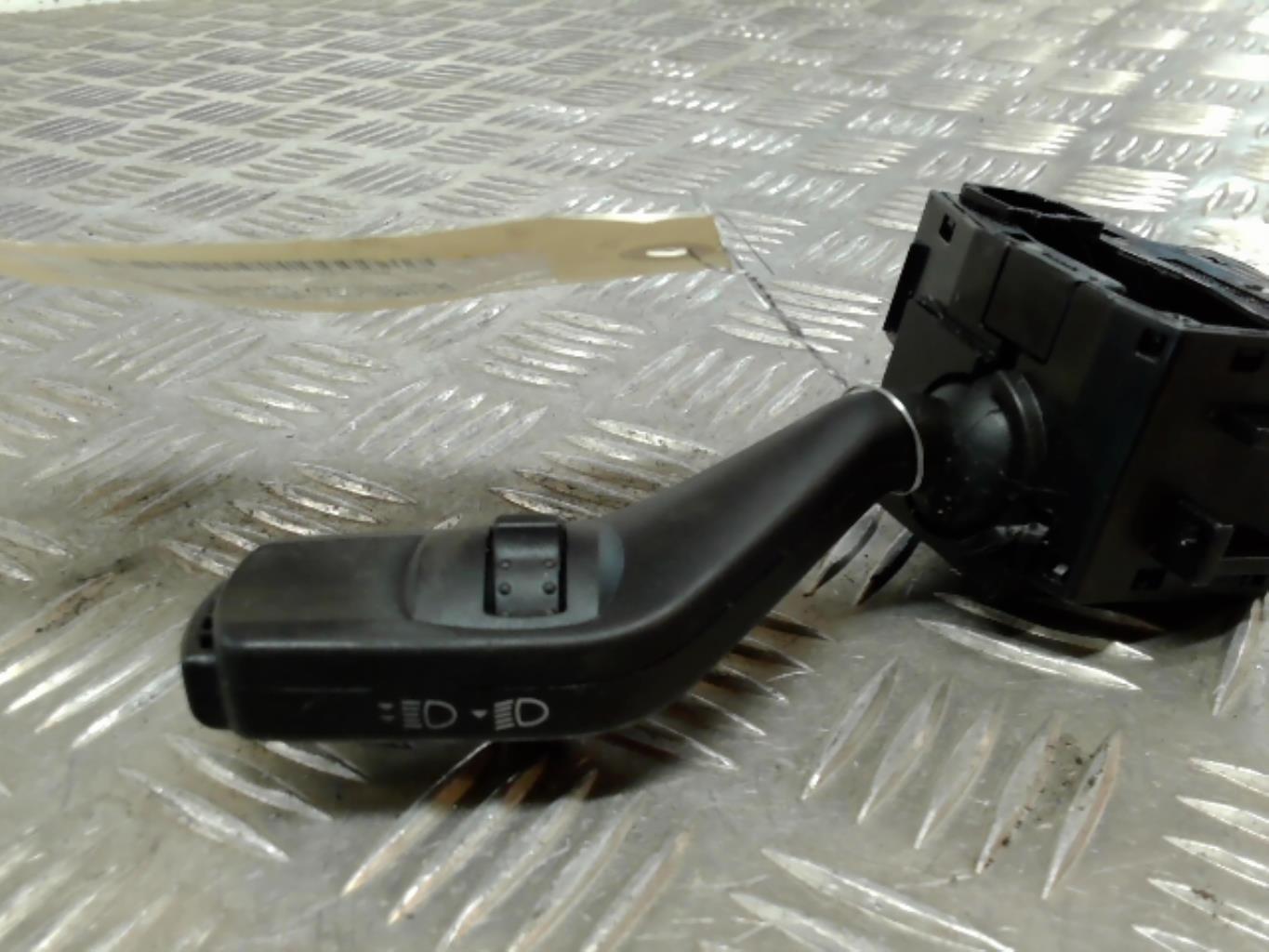 Commodo phare FORD C-MAX 1 PHASE 2 Diesel - 1