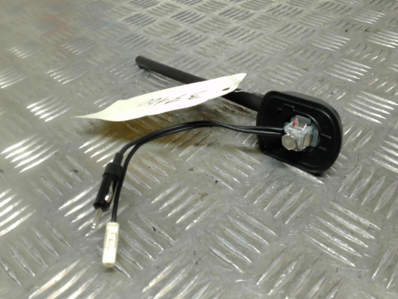 Antenna CITROEN C-CROSSER Diésel - 1