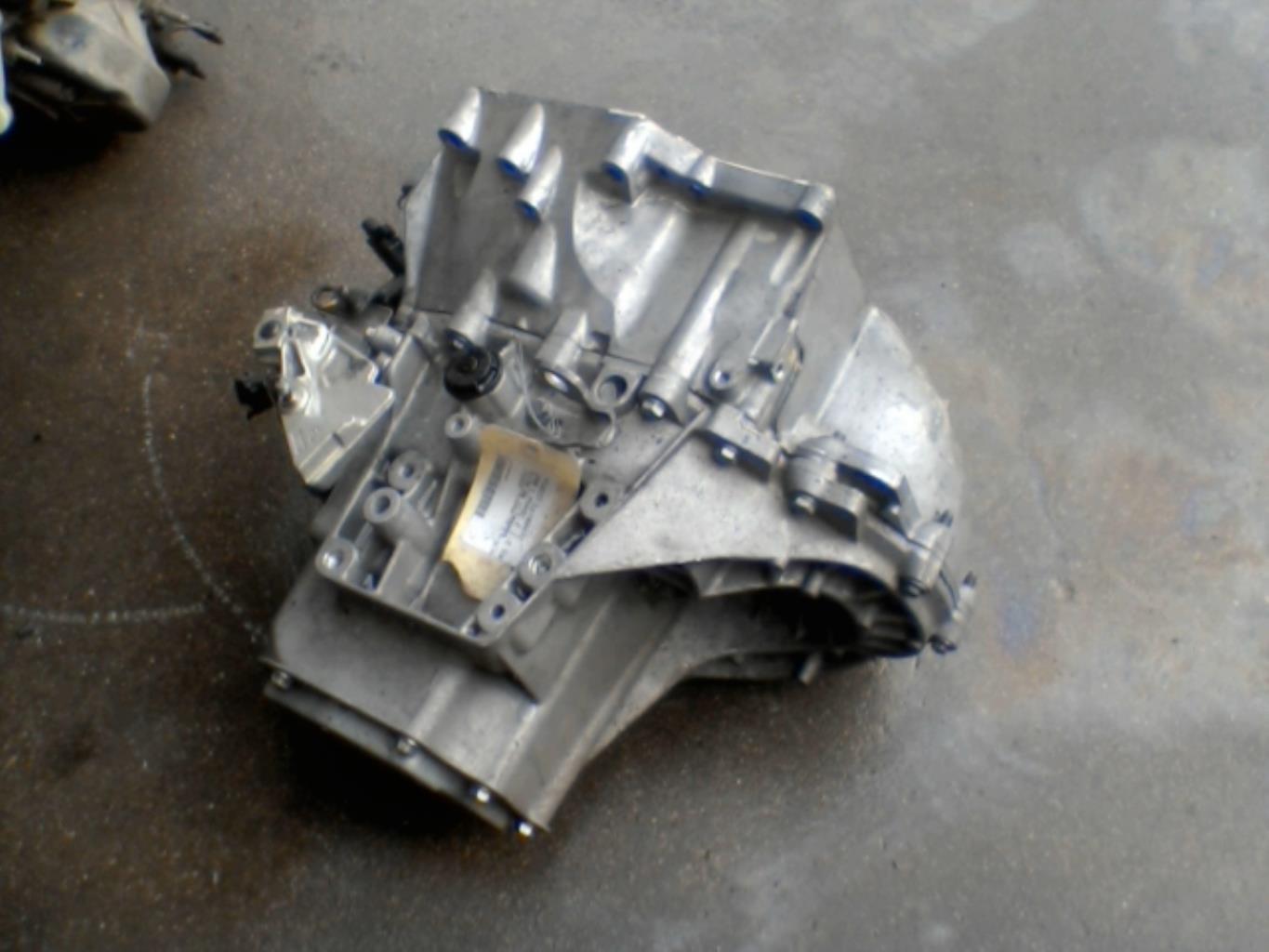 Boite de vitesses PEUGEOT 2008 1 PHASE 2 Essence - 1