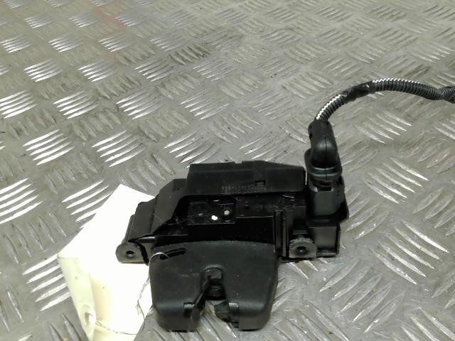 Serrure de hayon CITROEN C4 2 PHASE 1 Diesel - 1