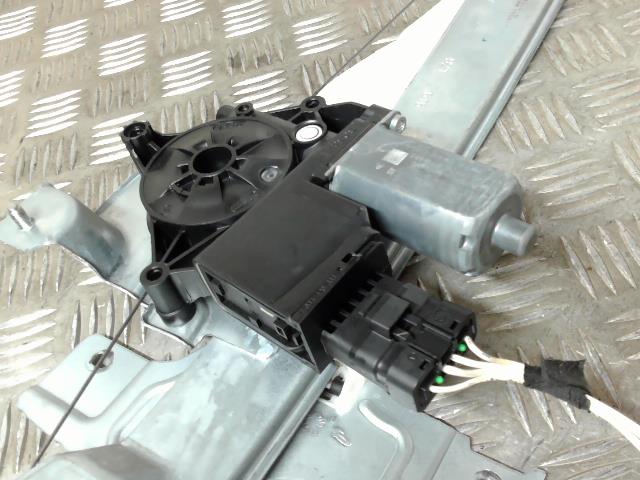 Alzacristalli elettrico anteriore destro CITROEN C3 3 PHASE 1 Diésel - 1