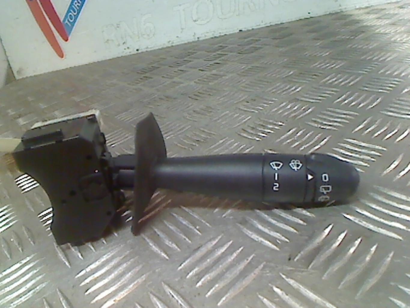 Devio tergicristalli RENAULT CLIO 2 PHASE 2  - 1