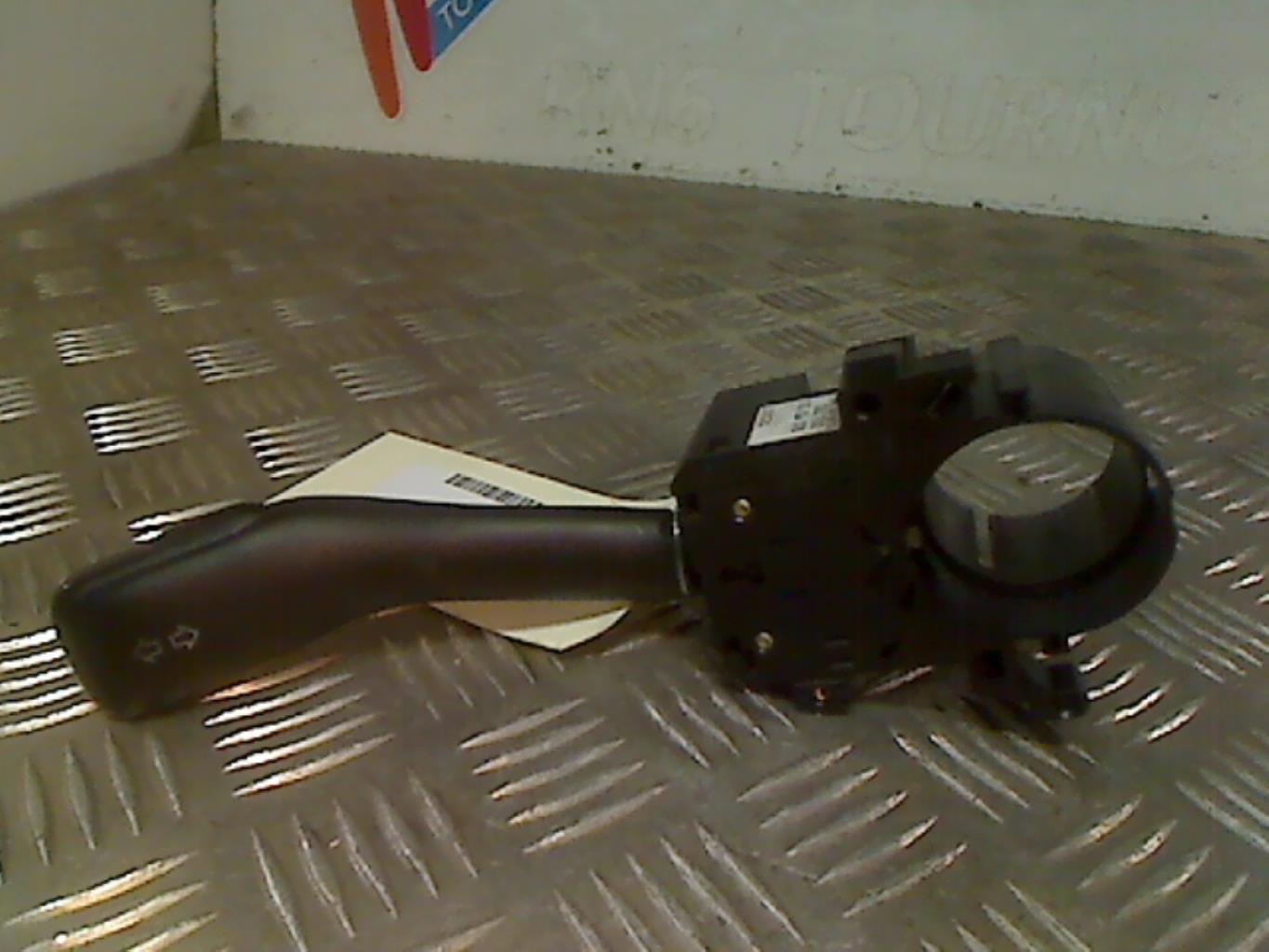 Commodo phare AUDI A3 1 PHASE 1  - 1