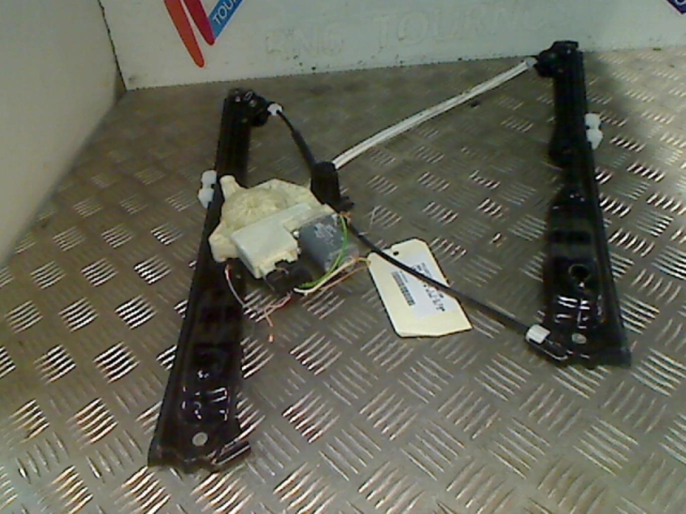 Alzacristalli elettrico anteriore destro PEUGEOT 308 2 PHASE 1 Gasolina - 1