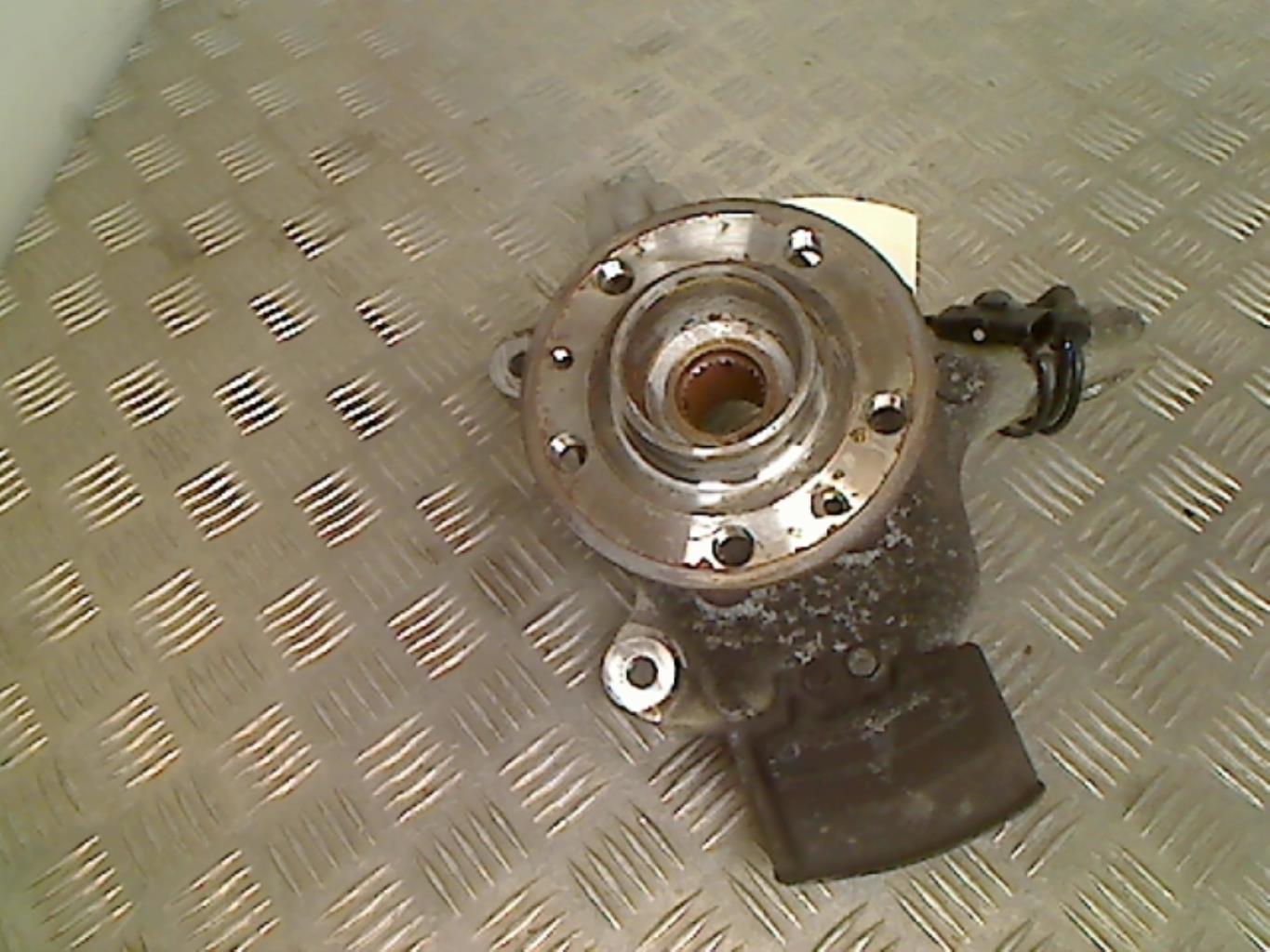 Fuso a snodo anteriore sinistro RENAULT LAGUNA 3 PHASE 1 Diésel - 1