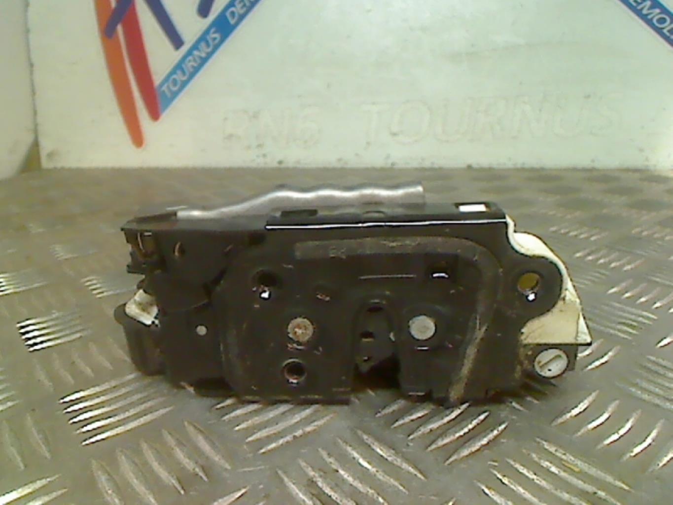 Serratura posteriore sinistra VOLKSWAGEN POLO 5 PHASE 2 Gasolina - 1