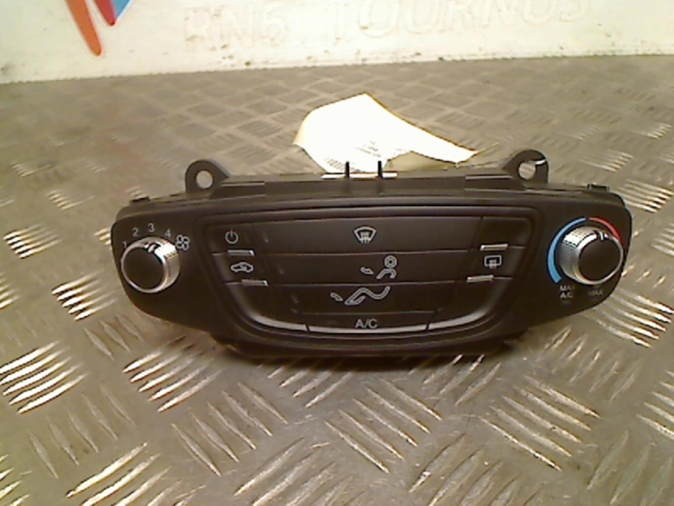 Comandi riscaldamento FORD TOURNEO COURIER 1 PHASE 2 Diésel - 1