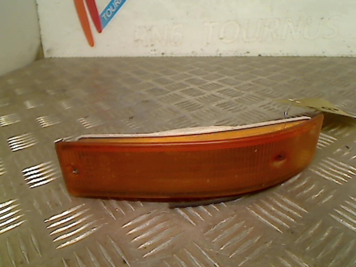 Gruppo ottico anteriore secondario sinistro (luci)(freccia) TOYOTA COROLLA 7  - 1