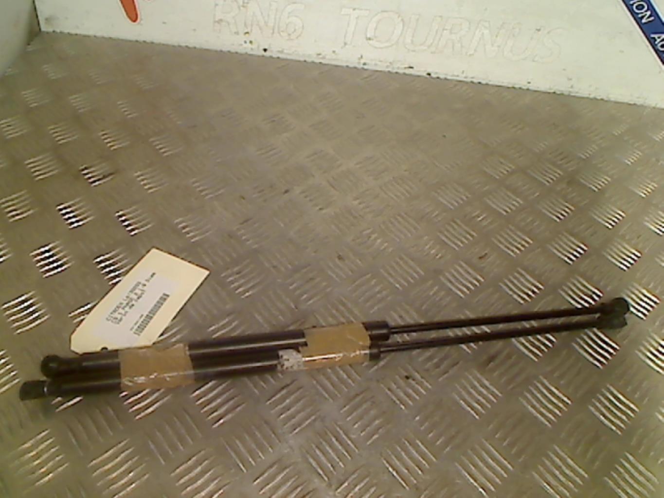 Verin de capot CITROEN C5 1 PHASE 2 Diesel - 1