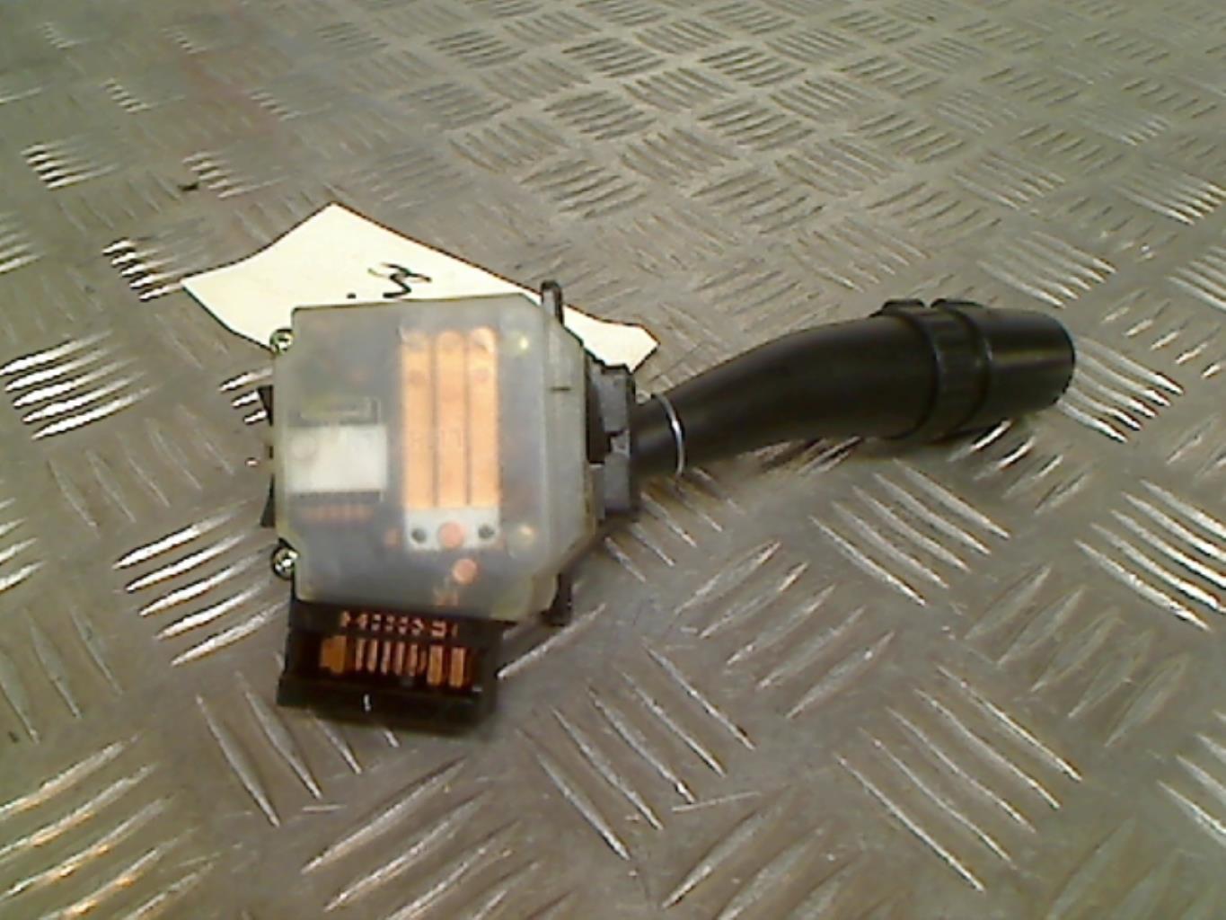 Commodo phare HYUNDAI MATRIX PHASE 1  - 1