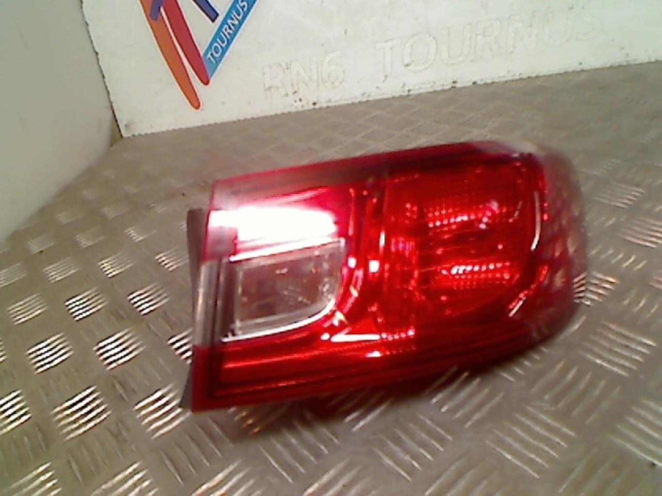 Fanale posteriore principale destro (luci) RENAULT CLIO 4 PHASE 2 Diésel - 1