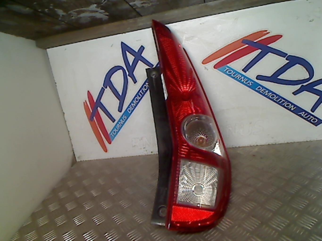 Fanale posteriore principale destro (luci) SUZUKI SPLASH Gasolina - 1
