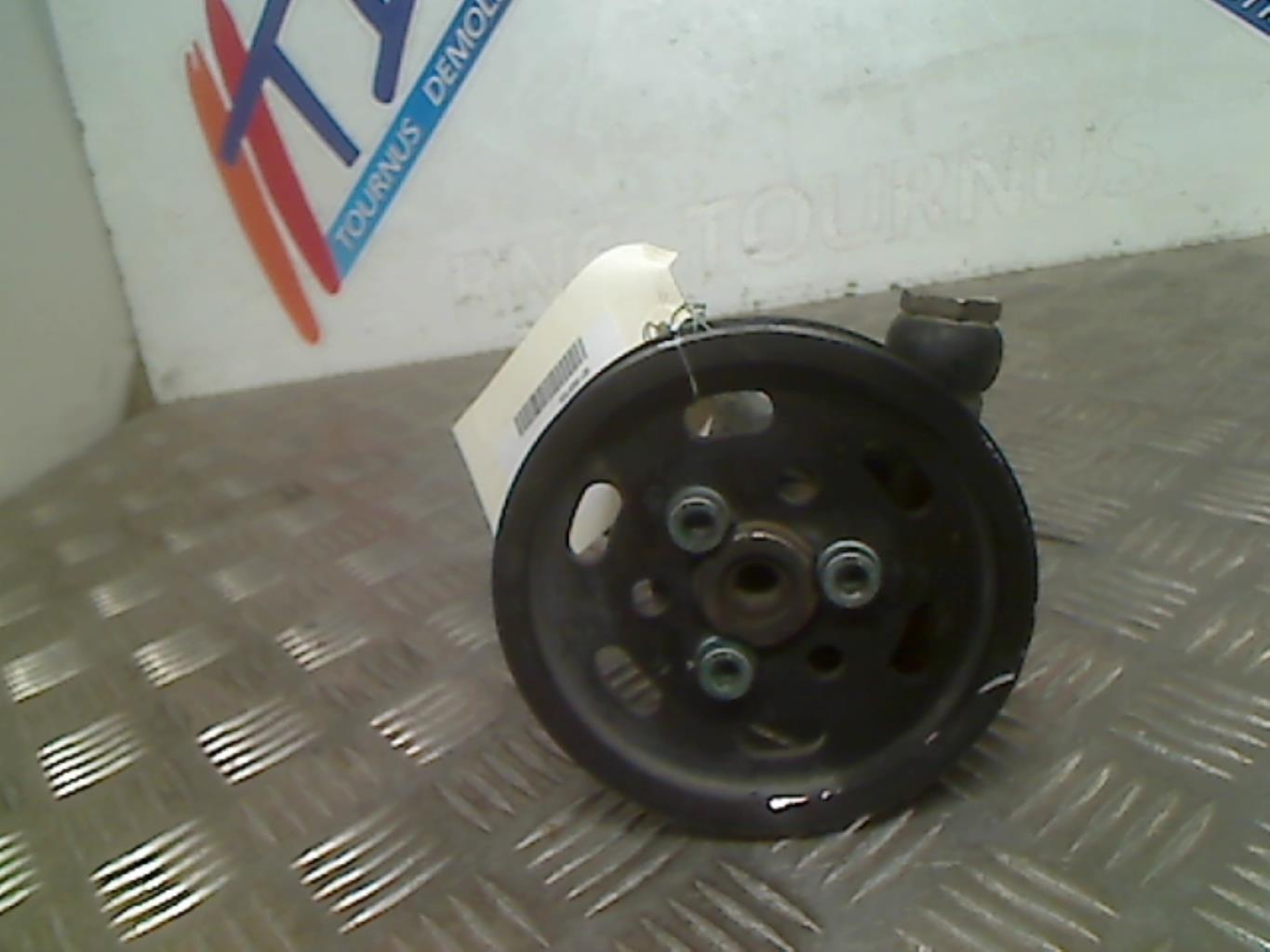 Pompe de direction VOLKSWAGEN POLO 3 PHASE 1 Diesel - 1
