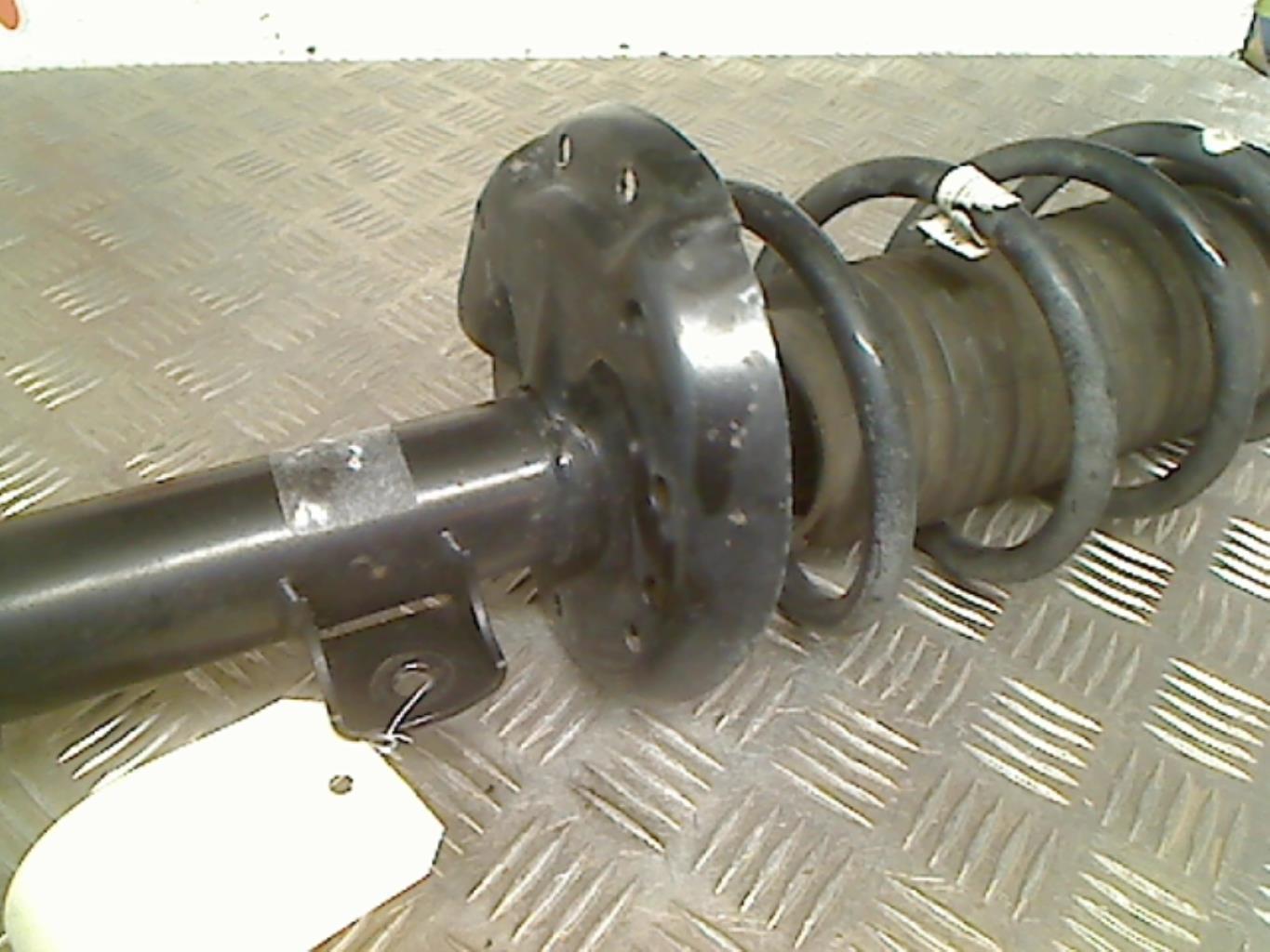 Ammortizzatore anteriore sinistro OPEL CORSA D PHASE 2 Diésel - 1