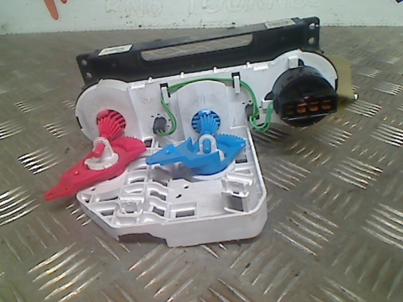 Commande chauffage HYUNDAI I 10 1 PHASE 1 Essence - 1