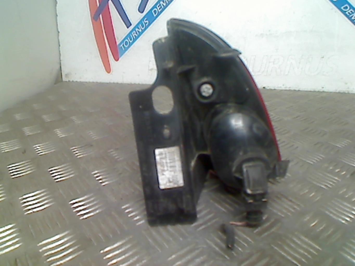 Feu arriere secondaire droit (feux) RENAULT ESPACE 4 PHASE 2 Diesel - 1