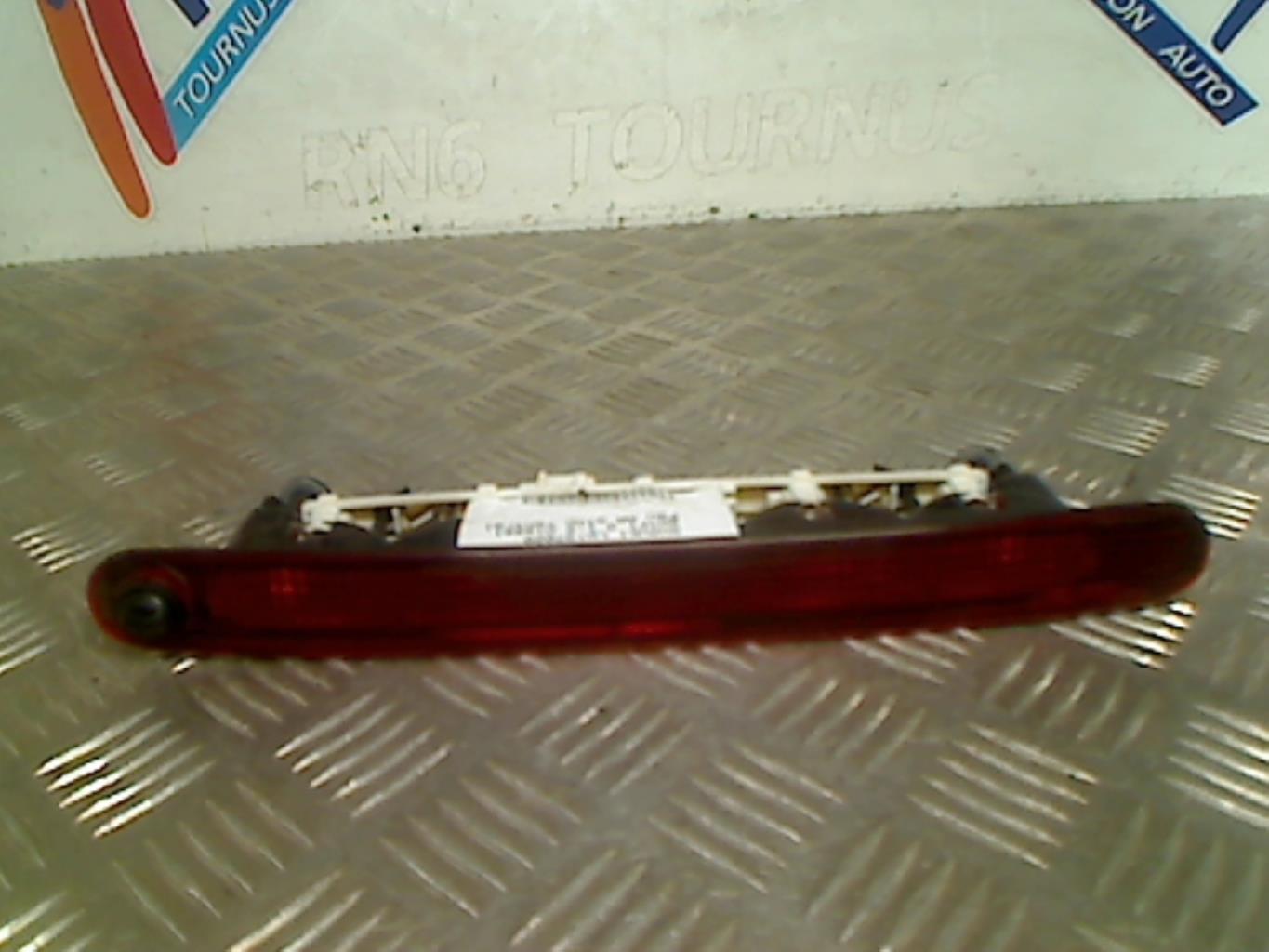 Feu arriere stop central SUZUKI SWIFT 3 Diesel - 1
