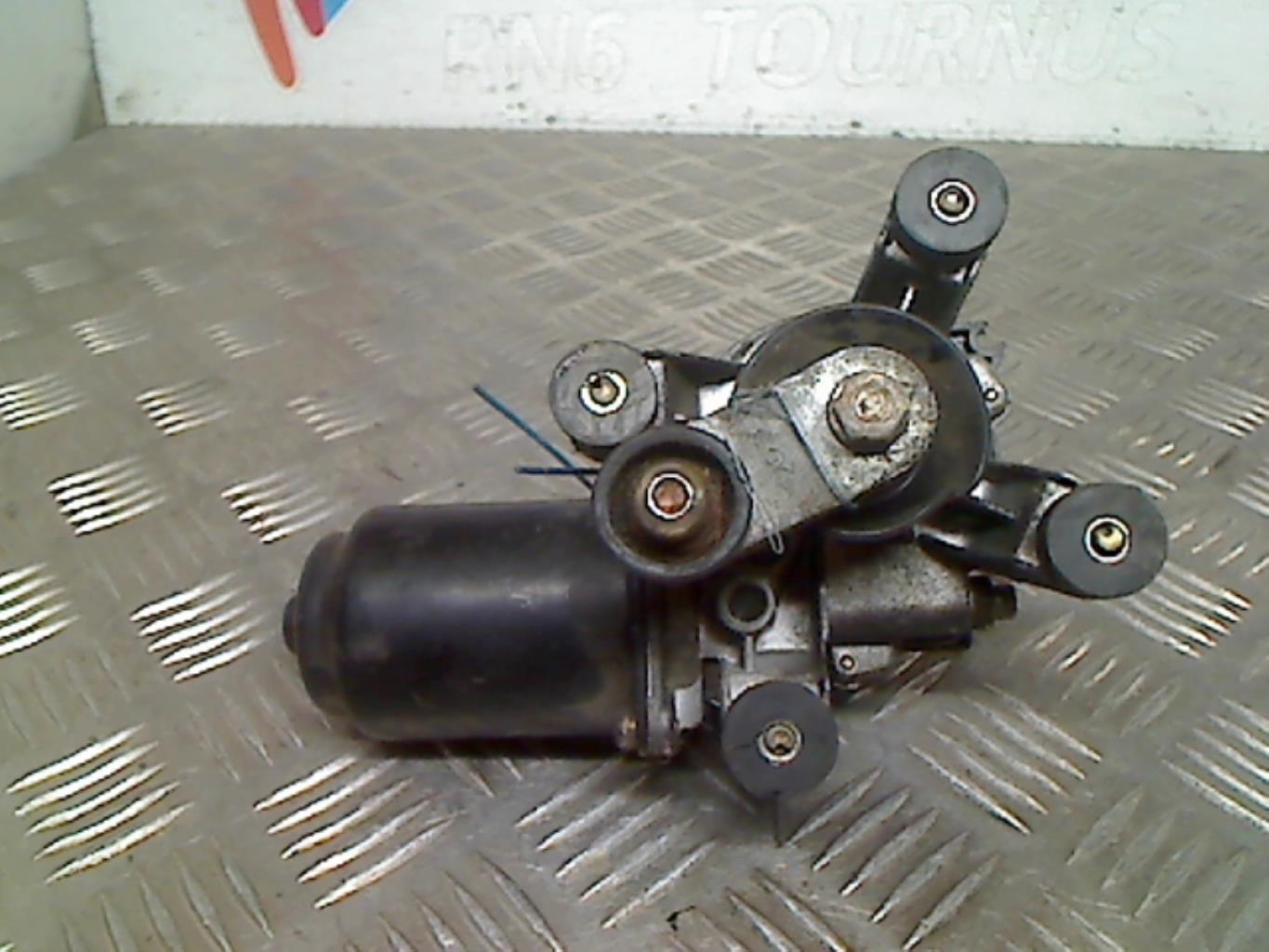 Motore tergicristallo anteriore MAZDA 323 6 Diésel - 1