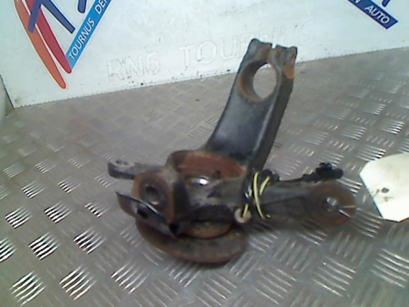 Fuso a snodo anteriore destro PEUGEOT 108 Gasolina - 1