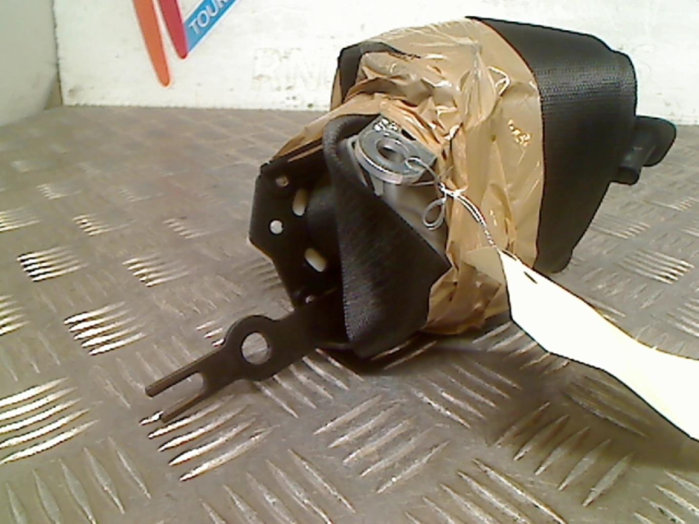 Cintura di sicurezza posteriore sinistra BMW SERIE 3 E90 PHASE 1 Diésel - 1