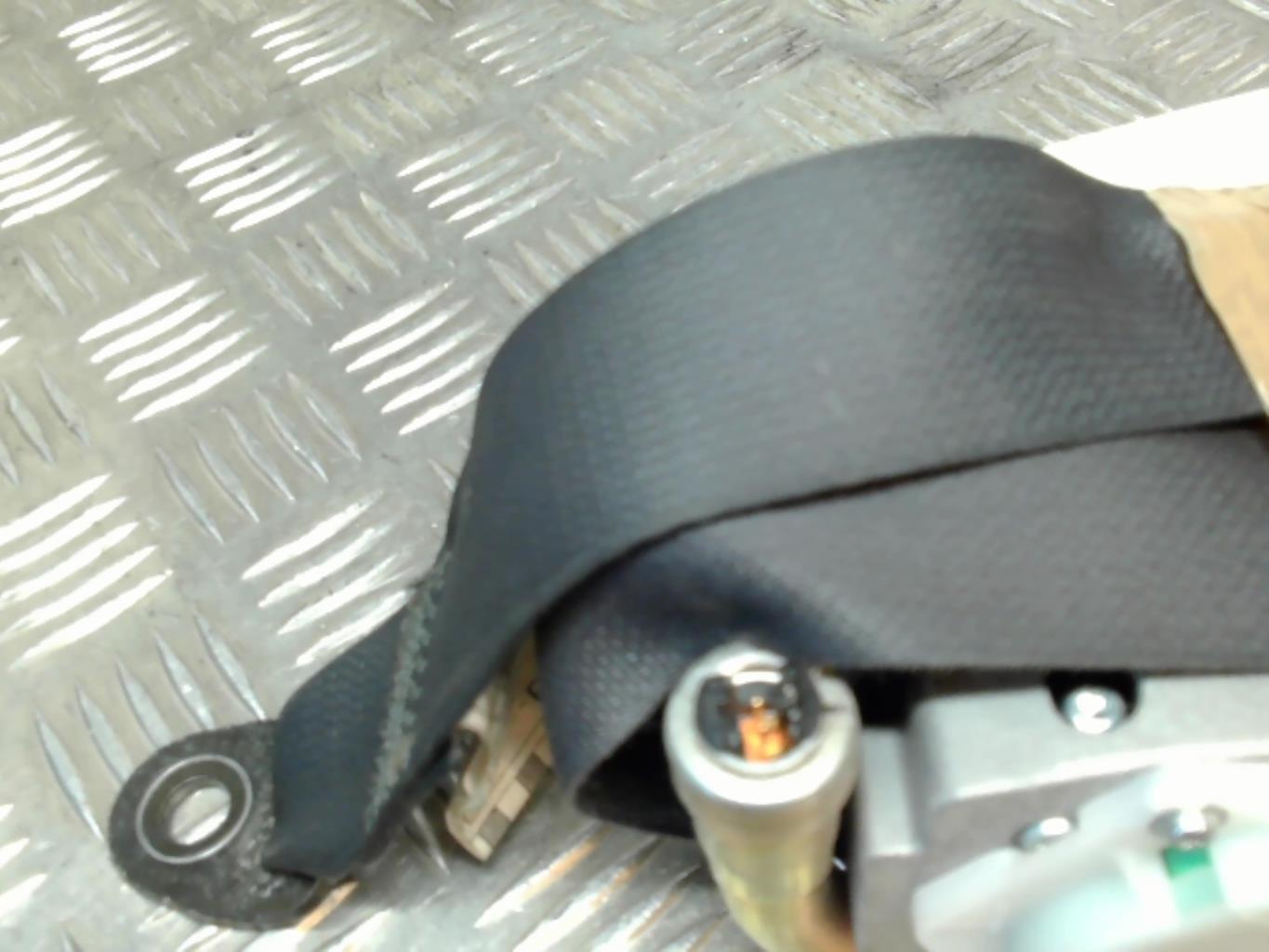 Cintura di sicurezza posteriore sinistra TOYOTA COROLLA VERSO 1 Gasolina - 1