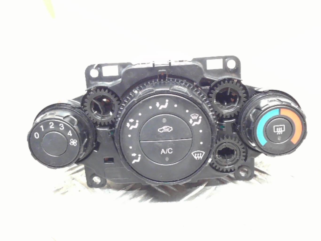 Commande chauffage FORD FIESTA 6 PHASE 1 Diesel - 1