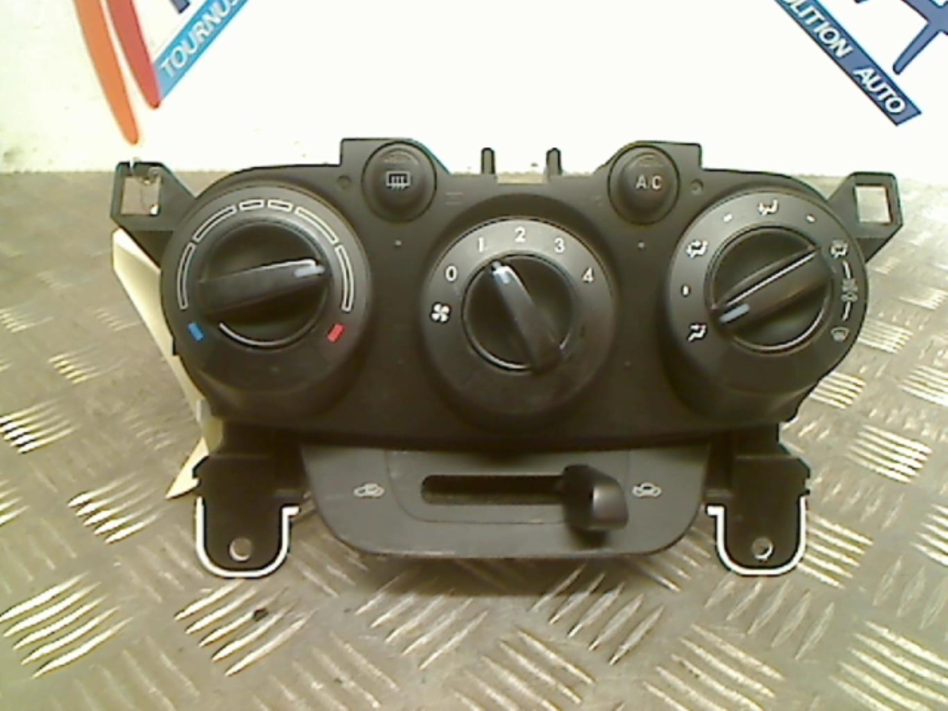 Commande chauffage MAZDA 2 2 PHASE 1 Essence - 1