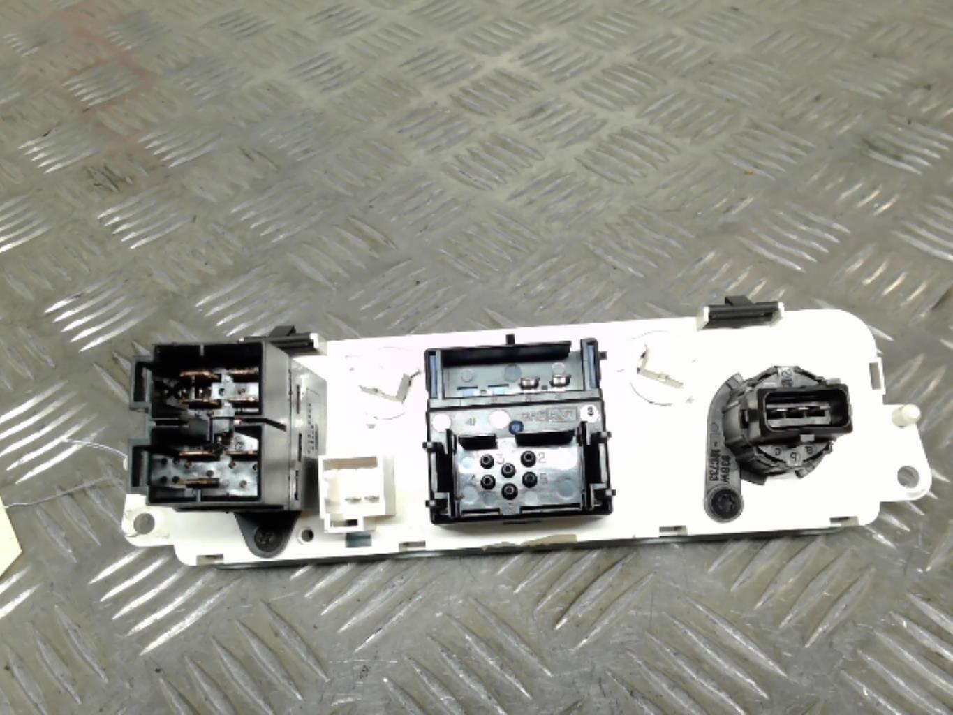 Commande chauffage FORD MONDEO 1 PHASE 1 BREAK Diesel - 1