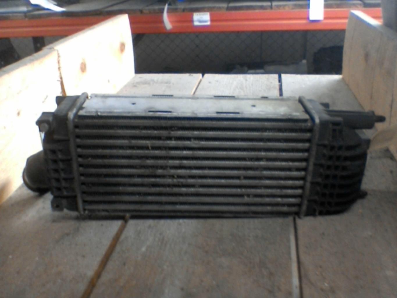 Scambiatore aria (Intercooler) PEUGEOT 407 PHASE 2 BREAK Diésel - 1