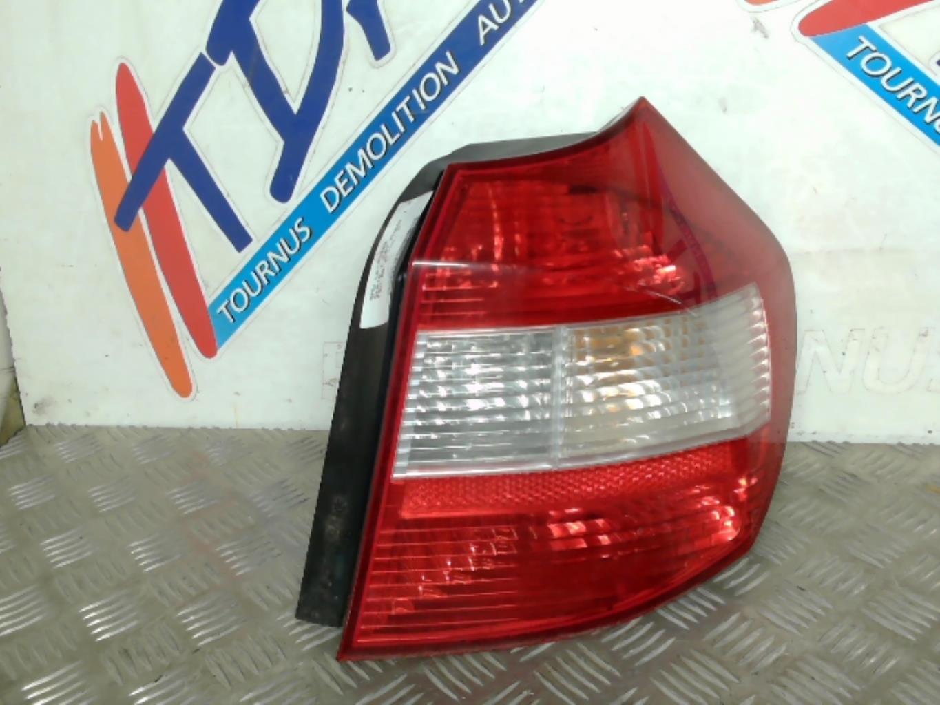 Fanale posteriore principale destro (luci) BMW SERIE 1 E87 PHASE 1 Diésel - 1