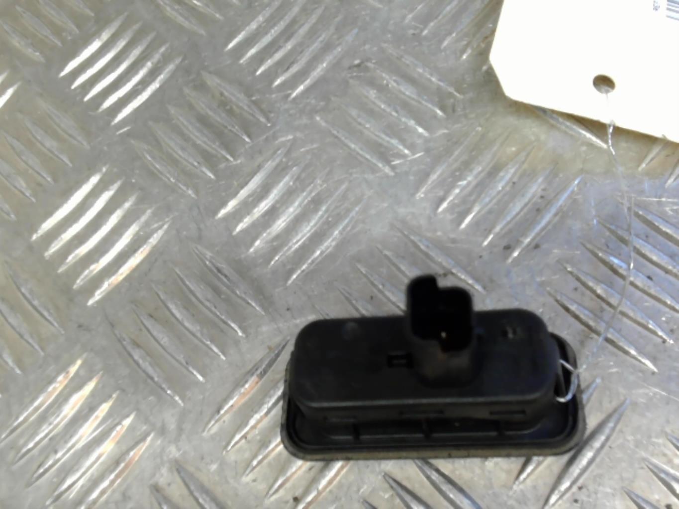 Attuatore serratura portellone posteriore RENAULT MODUS PHASE 1 Gasolina - 1