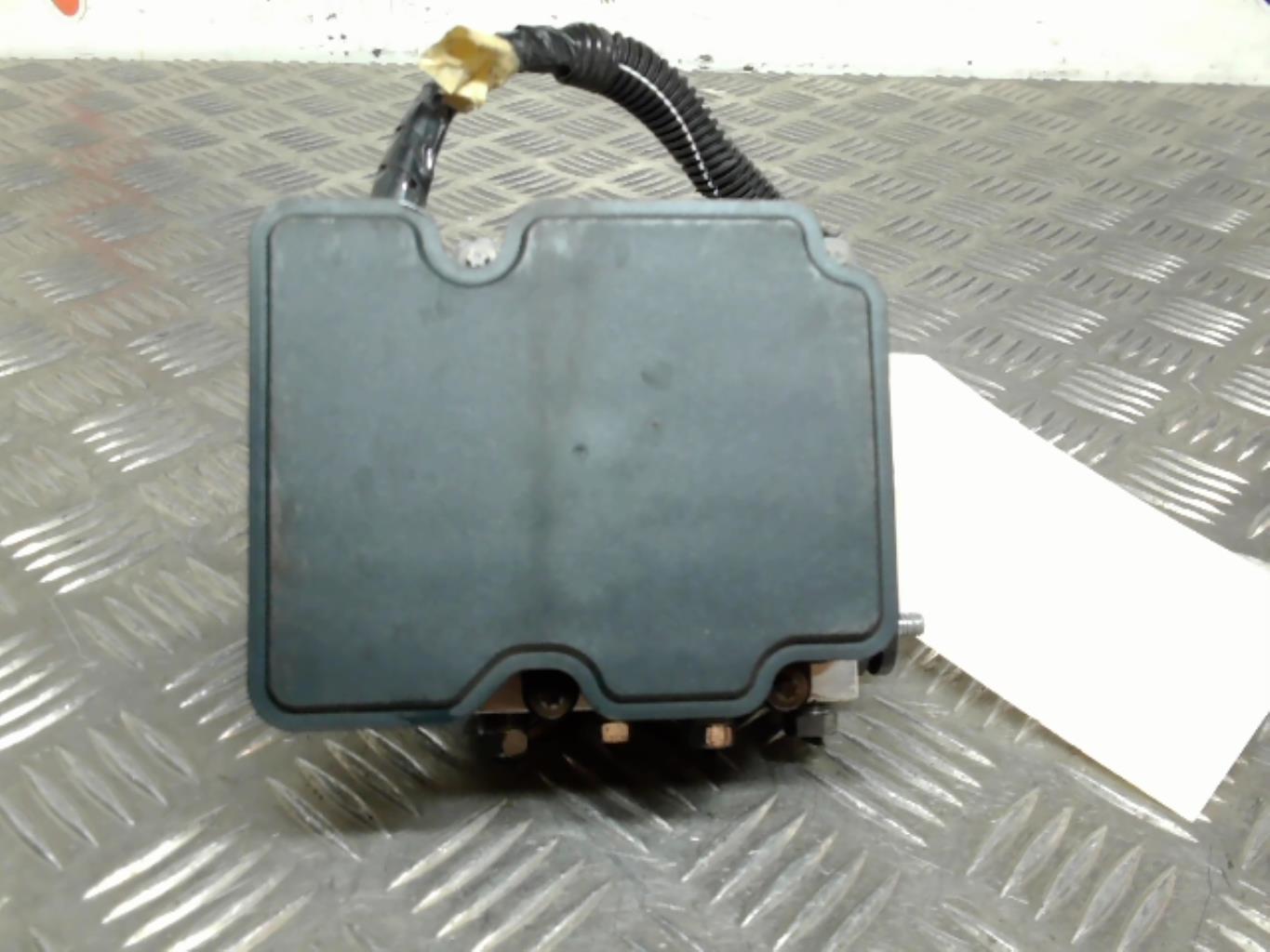Blocco ABS (antibloccaggio freni) RENAULT CLIO 4 PHASE 1 Diésel - 1
