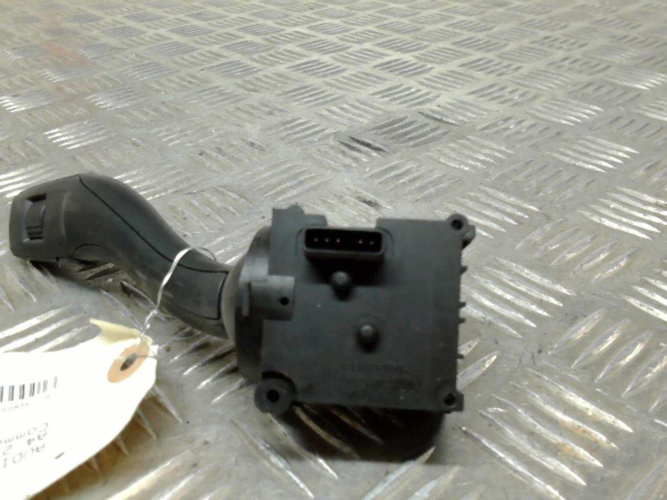 Commodo d'essuie glaces AUDI A4 2 PHASE 2 Diesel - 1