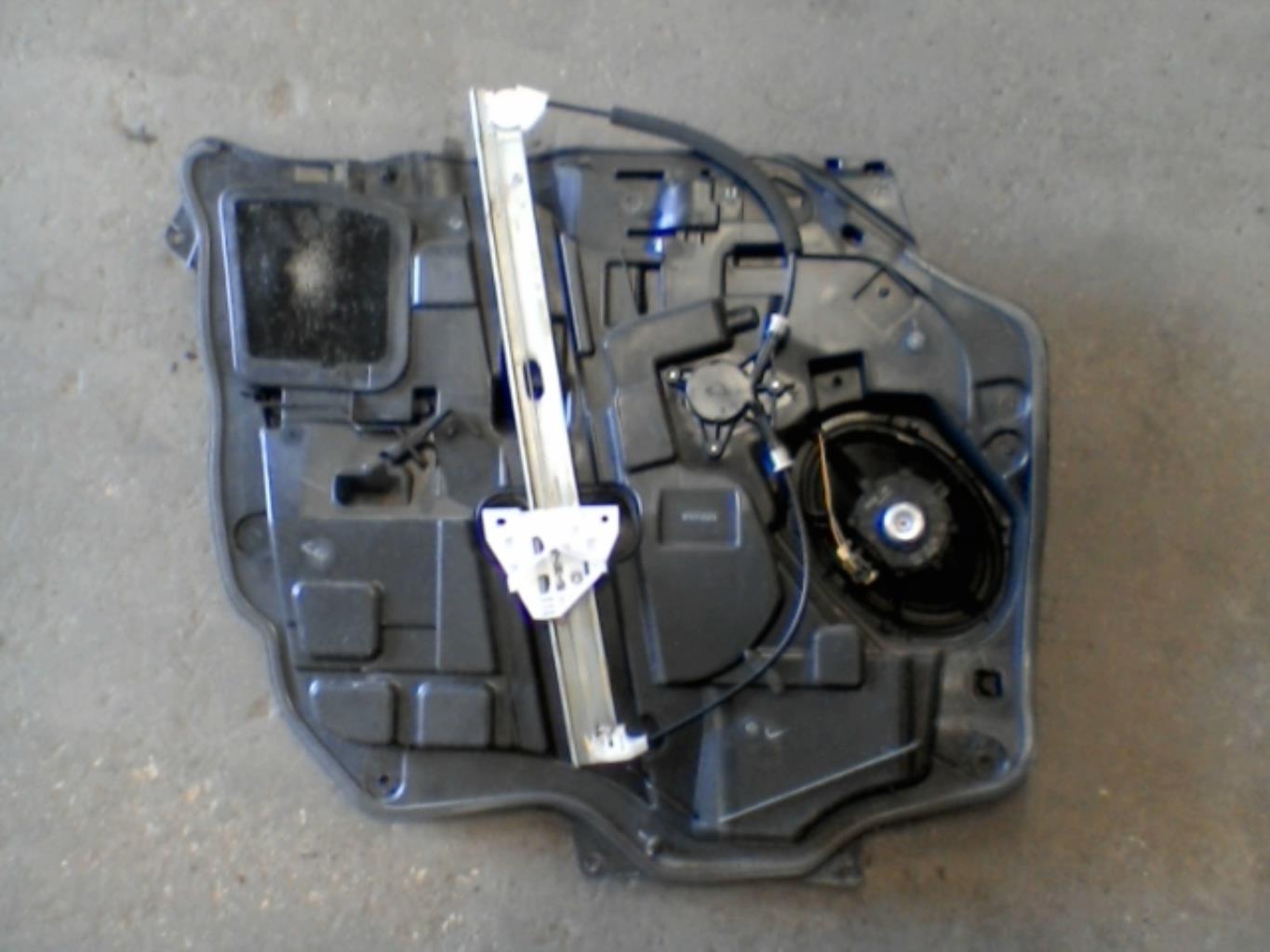 Alzacristalli elettrico anteriore destro MAZDA 5 2 Diésel - 1