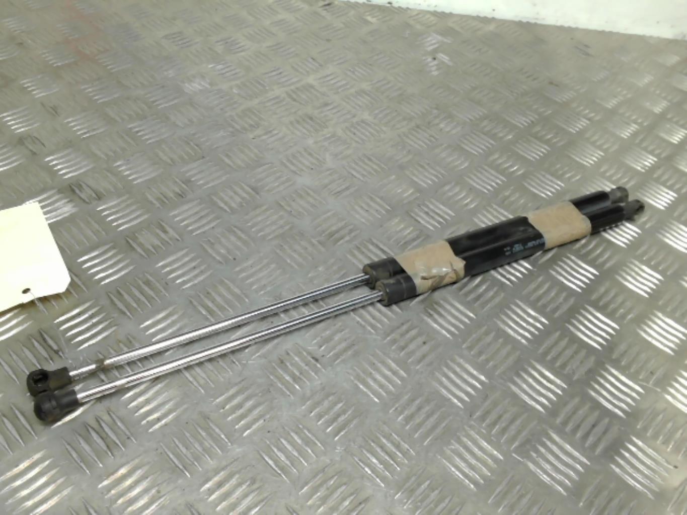 Verin de coffre RENAULT LAGUNA 2 PHASE 2 BREAK Essence - 1