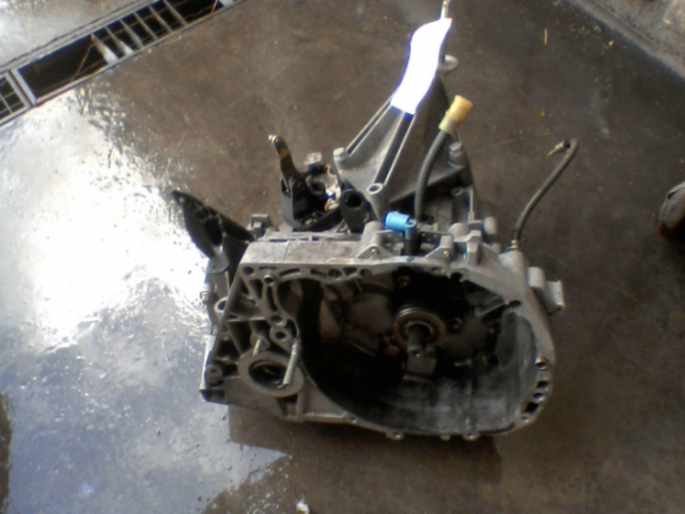 Boite de vitesses RENAULT LAGUNA 2 PHASE 2 BREAK Essence - 1