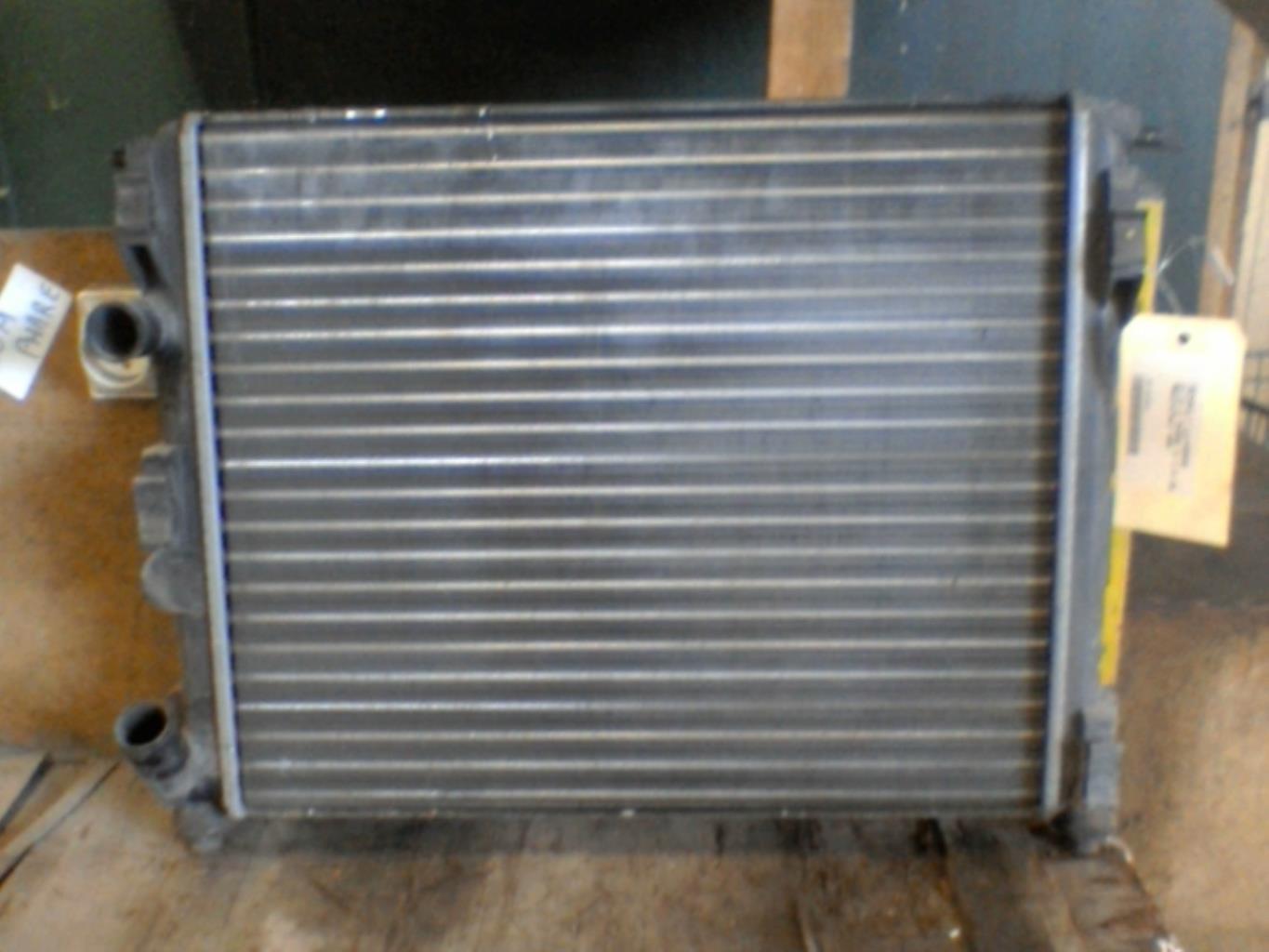 Radiateur eau RENAULT CLIO 2 PHASE 2 Essence - 1