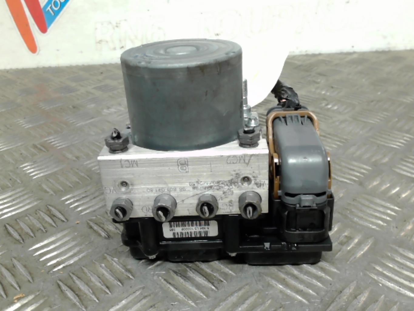 Blocco ABS (antibloccaggio freni) PEUGEOT 308 1 PHASE 1 Gasolina - 1