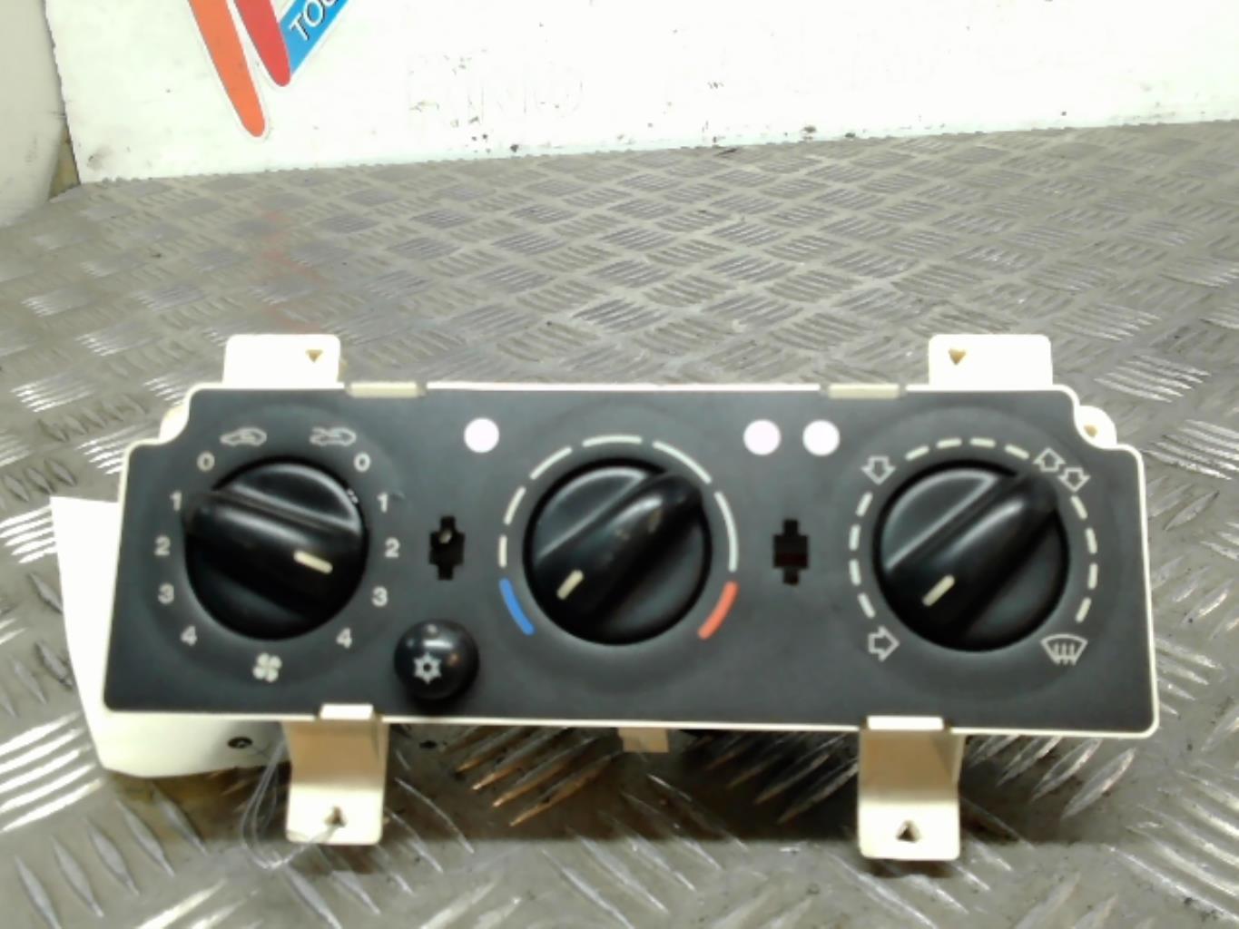 Commande chauffage CITROEN XSARA PHASE 2  - 1