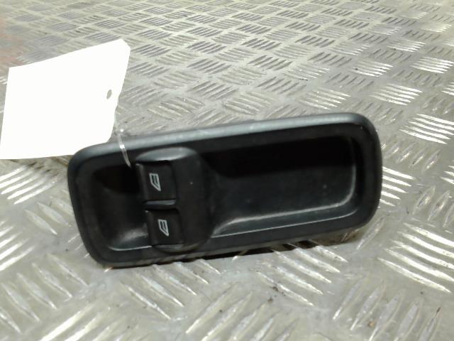 Interruttore lavacristalli anteriore sinistro FORD FIESTA 6 PHASE 1  - 1