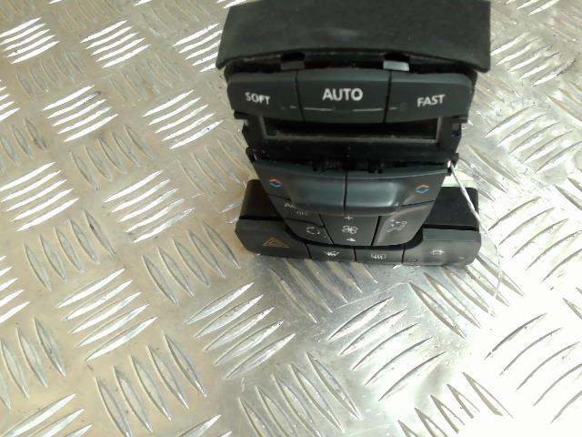 Commande chauffage RENAULT LAGUNA 3 PHASE 1 BREAK Diesel - 1